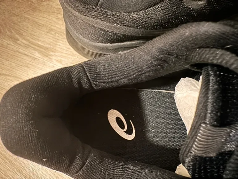 Käytetty Asics Running Shoes bike — kuva 4 / 6