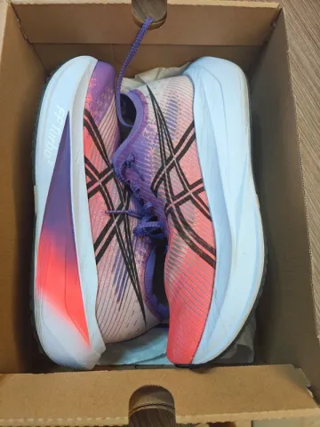 Brugt Asics Megablast 2026 bike — billede 9 af 9