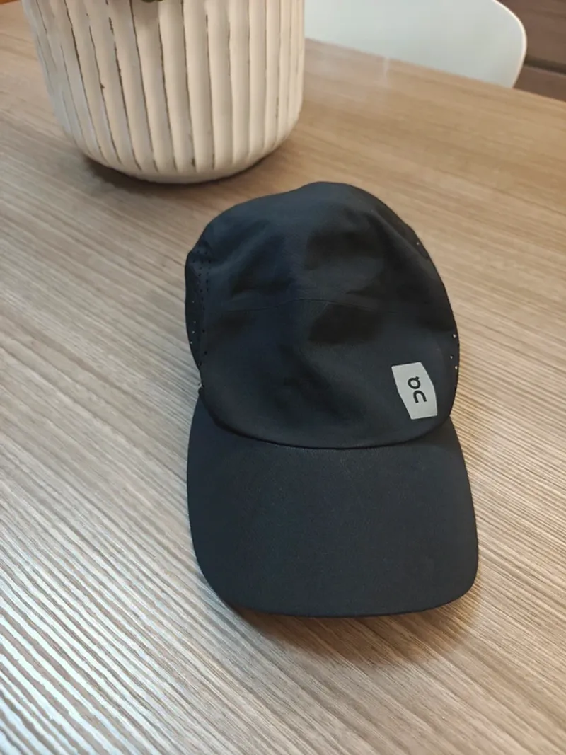 Gebrauchtes On Running On Lightweight Cap 2026 Outdoor Clothing