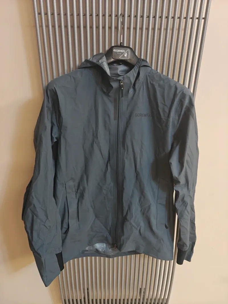 Used Gorewear Concurve 2026 Running Clothing