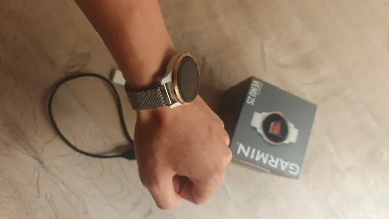 Used Garmin Venu 2s bike — image 2 of 3