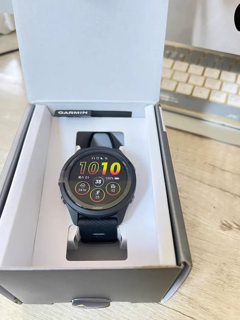 Used Garmin Forerunner 265 Electronics