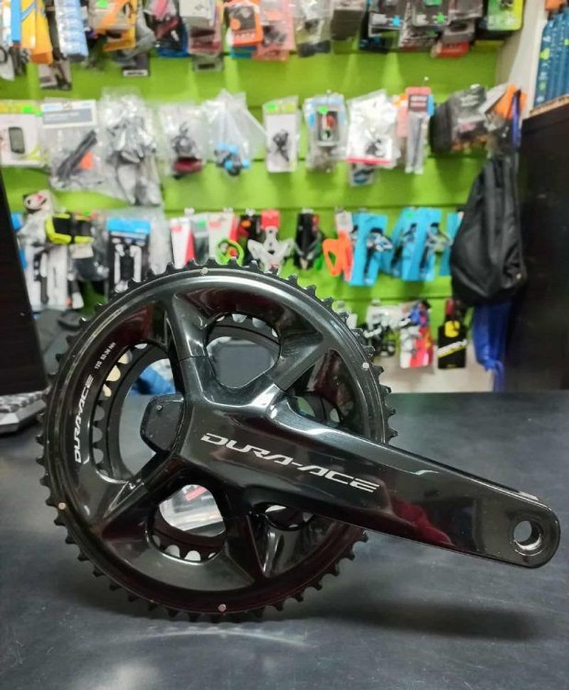 Käytetty Shimano Dura Ace FC-R9200-P Drivetrain & Pedals