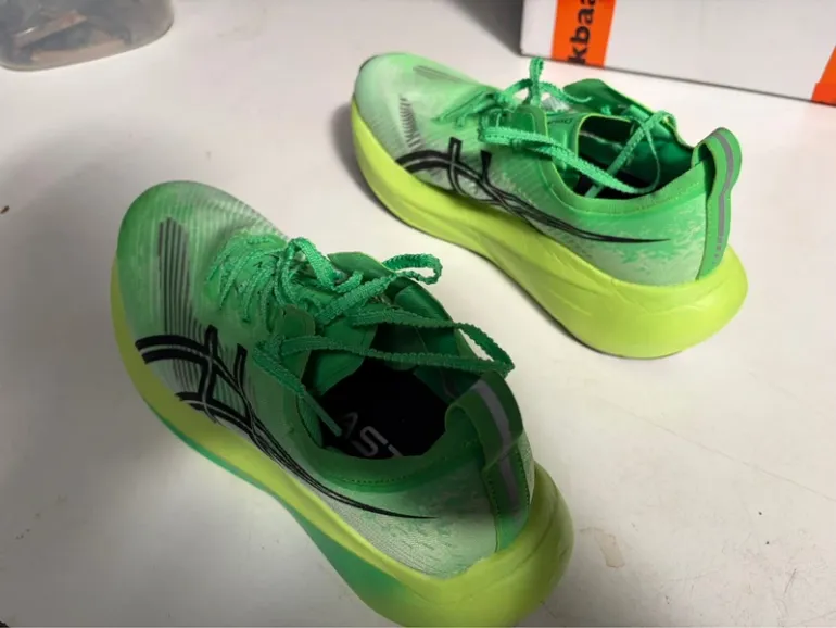 Gebrauchtes Asics Megablast bike — Bild 4 von 8