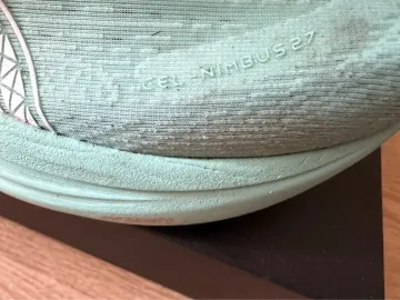 Używany Asics Gel Nimbus 27 2025 bike — zdjęcie 3 z 5
