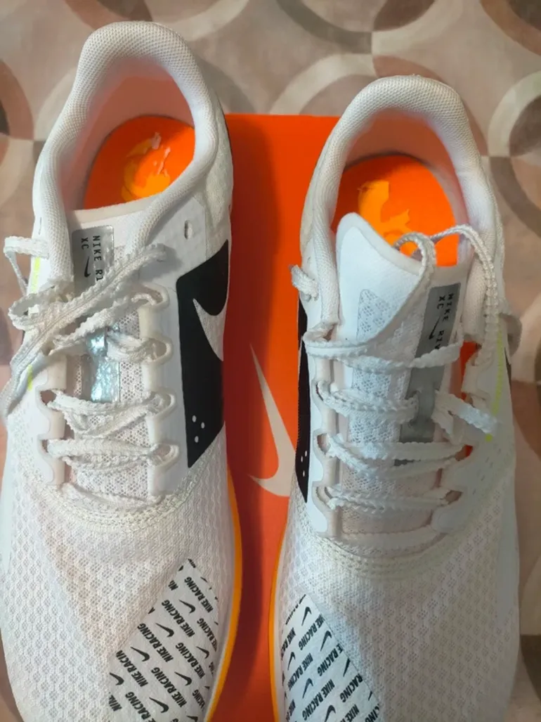 Używany Nike Zoom Rival XC 6 bike — zdjęcie 2 z 6