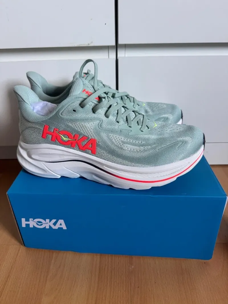 Gebrauchtes Hoka Clifton 10 Running Shoes