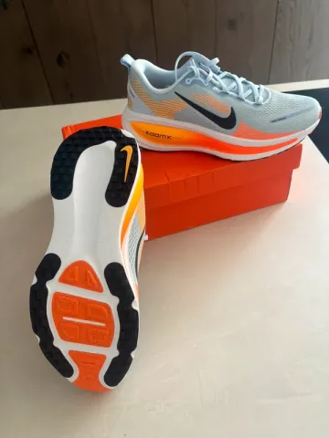 Używany Nike Vomero 18 bike — zdjęcie 1 z 4