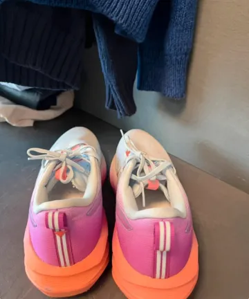 Asics Novablast bike d'occasion — image 5 sur 5