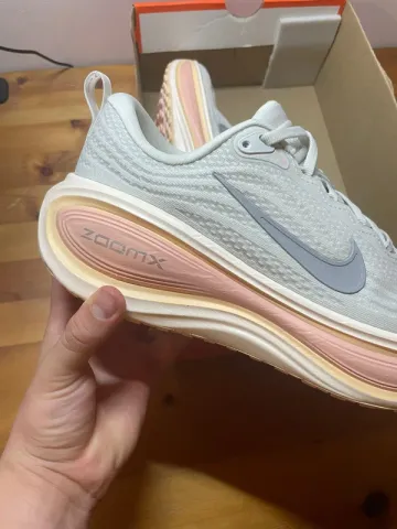 Used Clean Vomero Plus bike — image 2 of 9