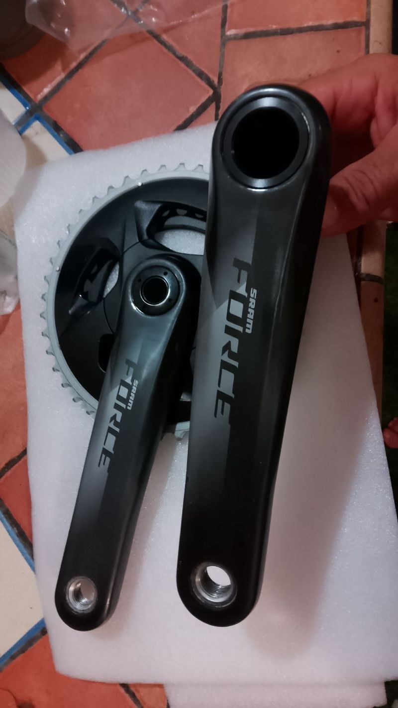 Tweedehands Sram force 2024 Drivetrain & Pedals