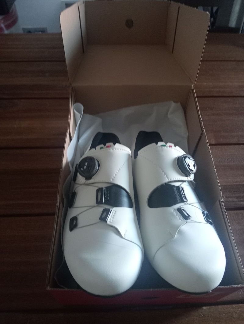 Used Crono CR 3-5-23 Cycling Shoes