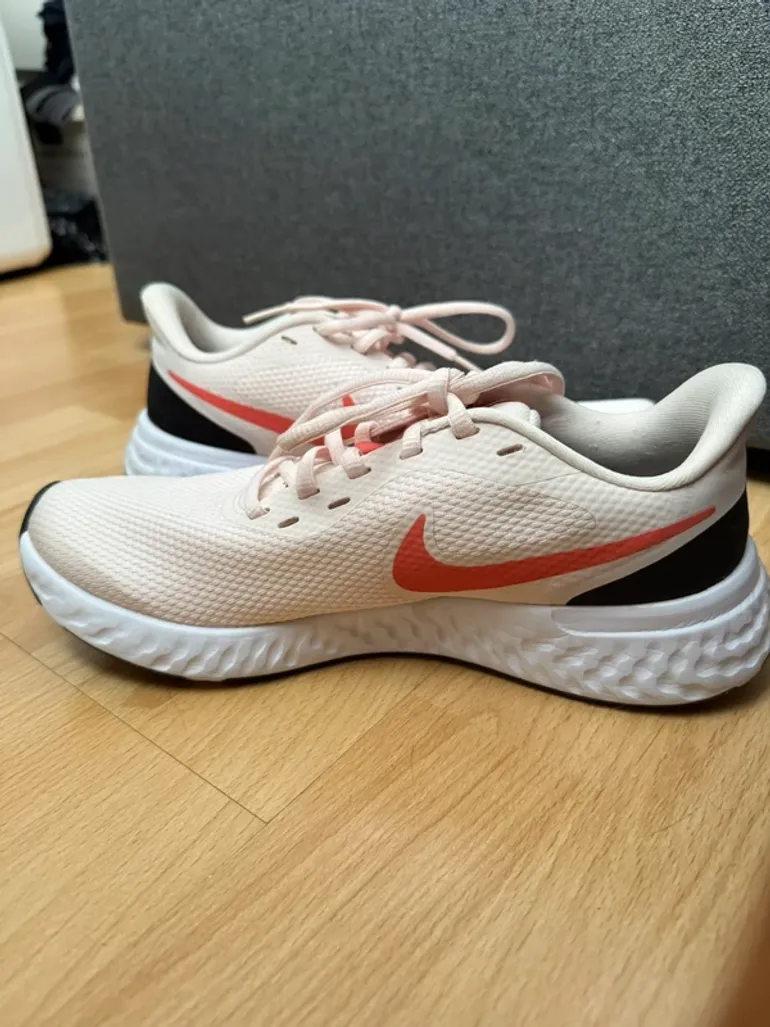 Käytetty Nike Révolution bike — kuva 3 / 4