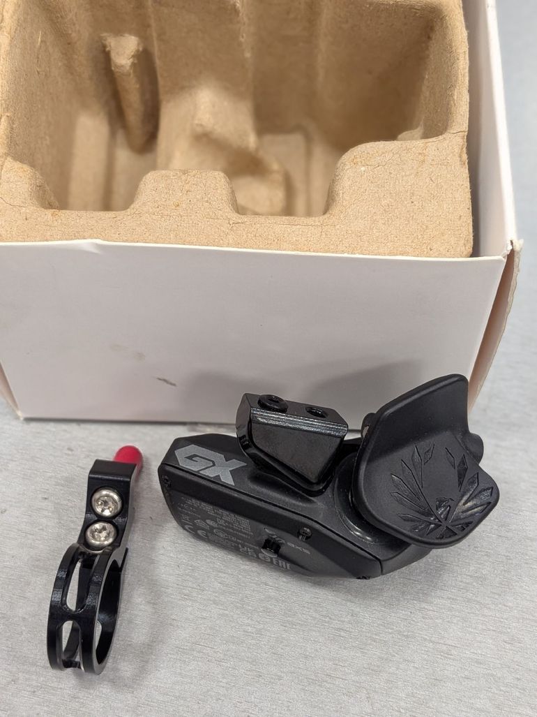 Used Sram GX Eagle AXS Controller Rocker Switch bike — image 2 of 5