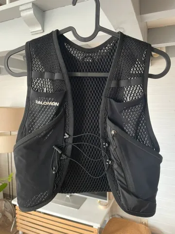Käytetty Salomon Active Skin 4 2026 bike — kuva 2 / 2
