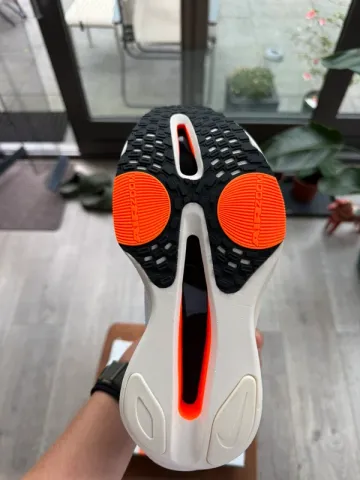 Käytetty Nike Alphafly 3 Proto bike — kuva 3 / 3