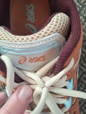 Käytetty Asics Gel Nimbus 9 bike — kuva 6 / 10