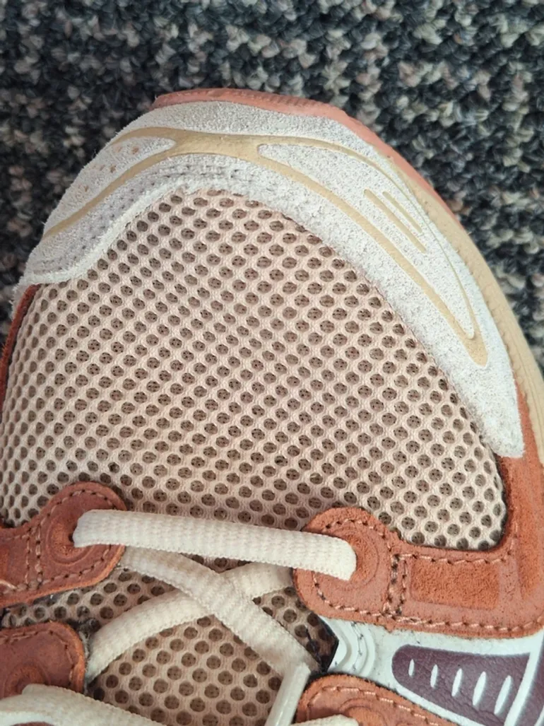 Käytetty Asics Gel Nimbus 9 bike — kuva 10 / 10