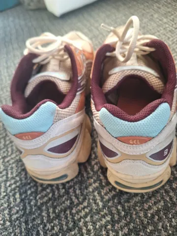 Käytetty Asics Gel Nimbus 9 bike — kuva 4 / 10