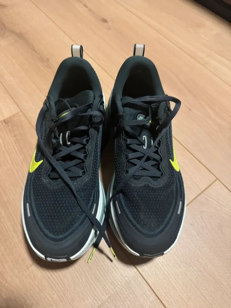 Used Nike Vomero Plus bike — image 2 of 3