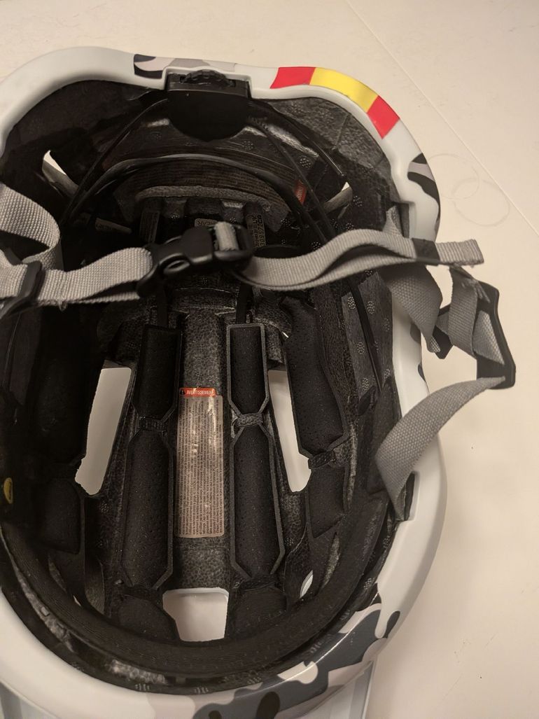 Tweedehands Specialized ambush 2 bike — afbeelding 6 van 6