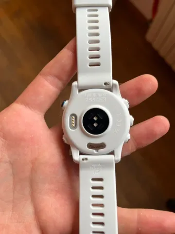 Used Garmin Forerunner 255 Music bike — image 4 of 8