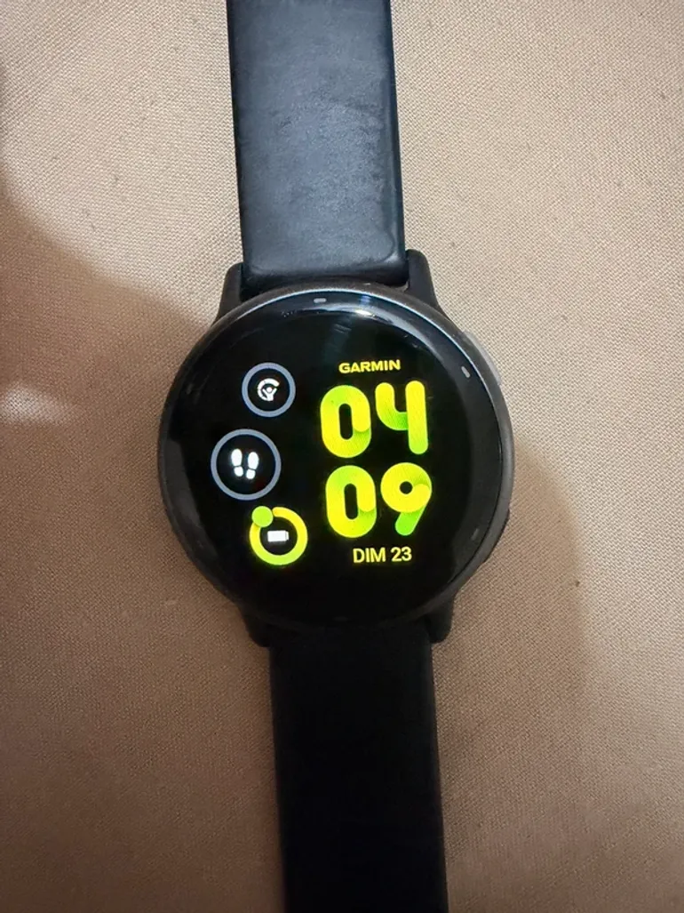 Used Garmin Vivoactive 5 bike — image 3 of 6