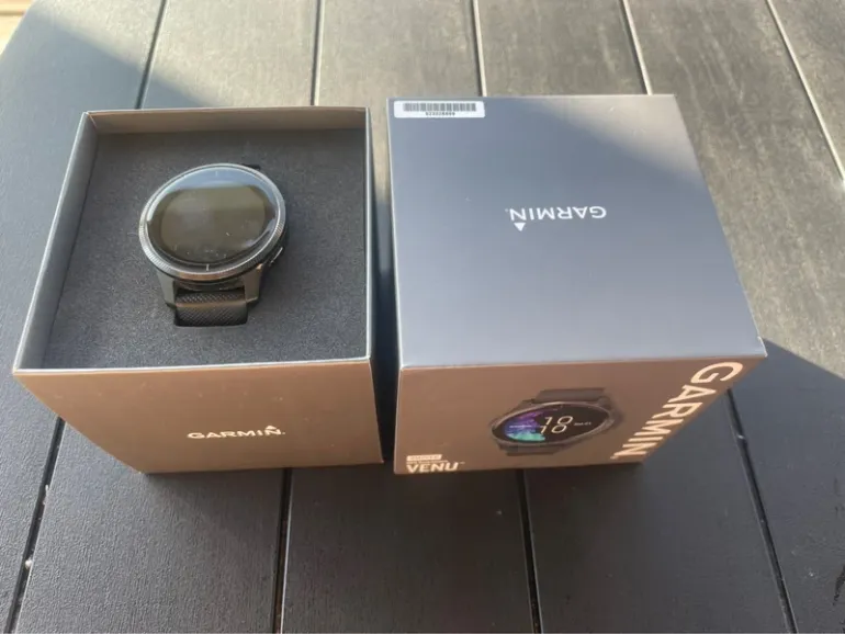 Used Garmin Venu bike — image 4 of 7