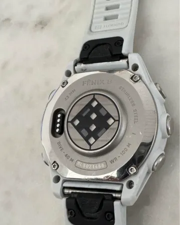 Tweedehands Garmin Fenix 8 Amoled 43mm bike — afbeelding 2 van 6