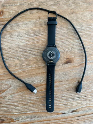 Used Garmin Venu 3S bike — image 2 of 7