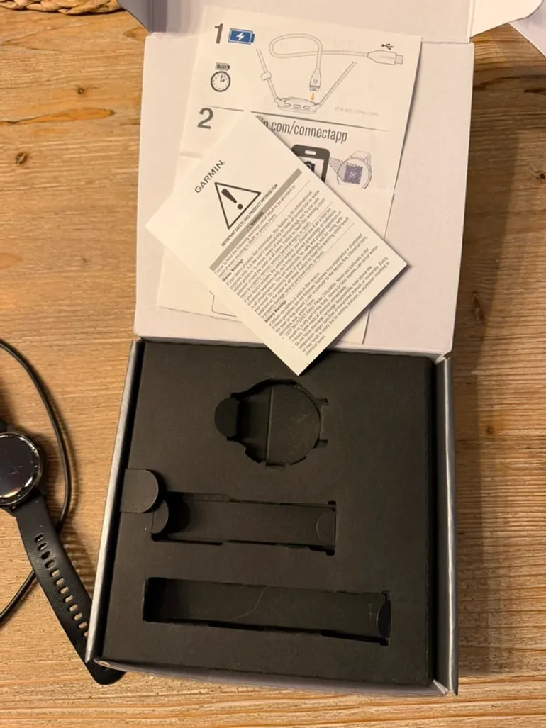 Used Garmin Venu 3S bike — image 6 of 7