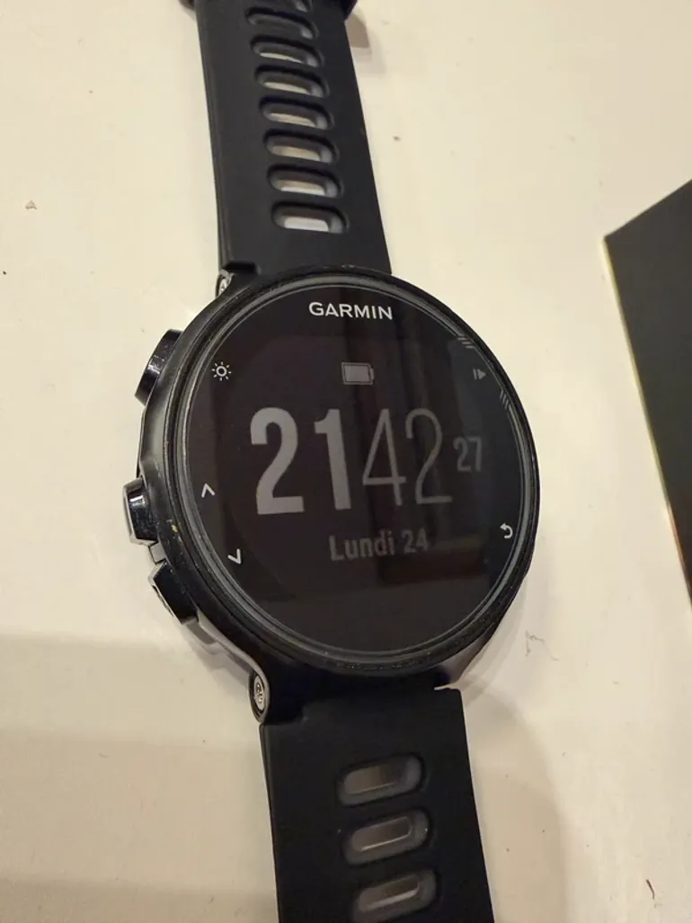 Used Garmin Forerunner 735XT bike — image 3 of 4
