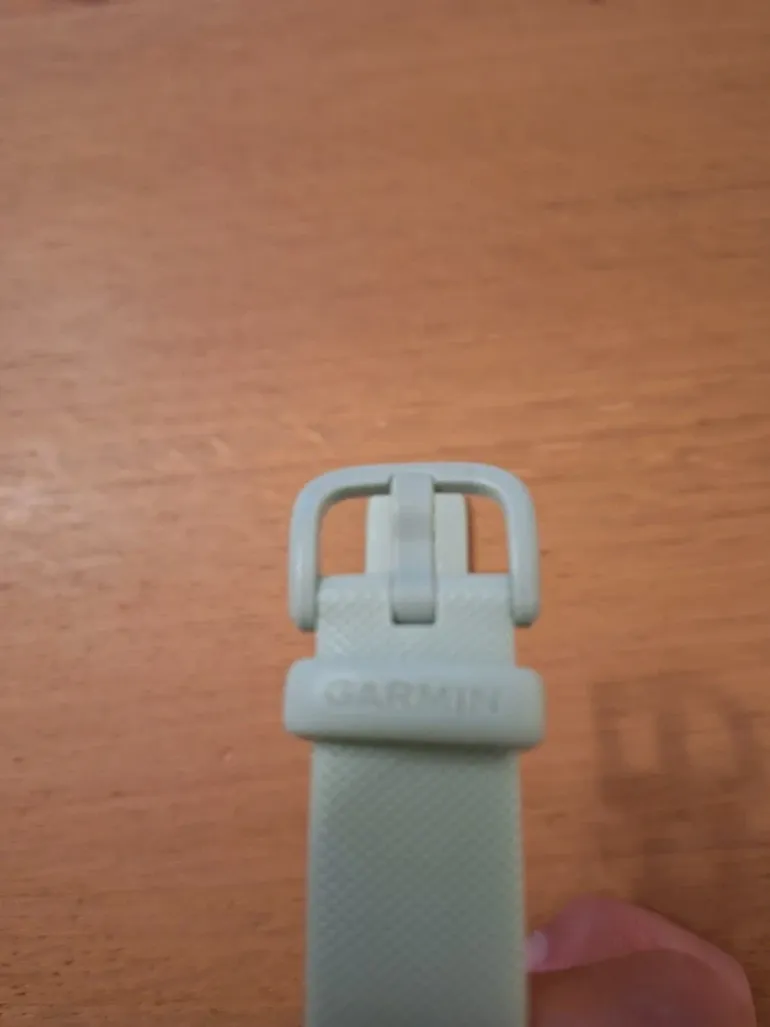 Used Garmin Vívosmart 5 bike — image 10 of 14