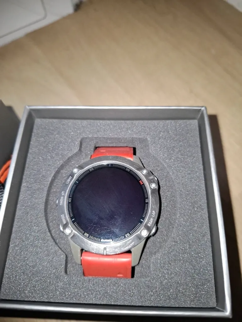 Used Garmin fenix 6 sapphire bike — image 2 of 7