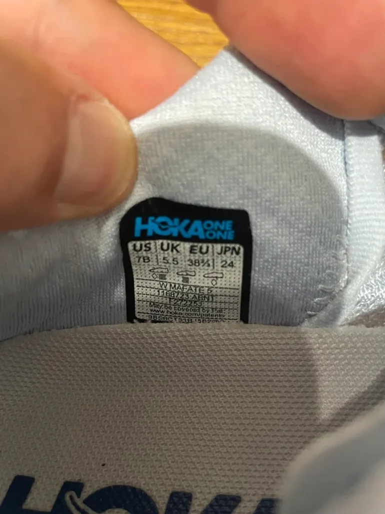 Used Hoka Mafate 5 bike — image 4 of 4