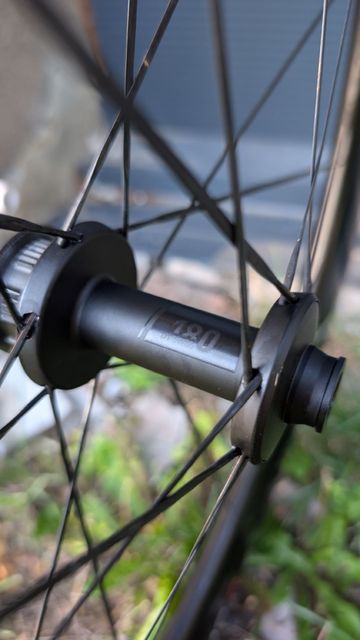Swiss Side Hardon 800 2025 bike d'occasion — image 3 sur 4