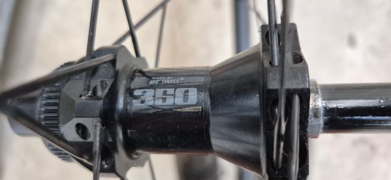 Tweedehands Fore SIX CRD TLR 2025 bike — afbeelding 4 van 5