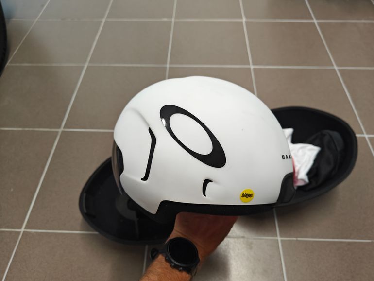 Oakley ARO7 2019 bike d'occasion — image 2 sur 4