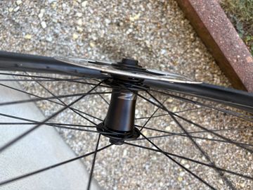 OQUO Road Control RC25PRO bike d'occasion — image 3 sur 7