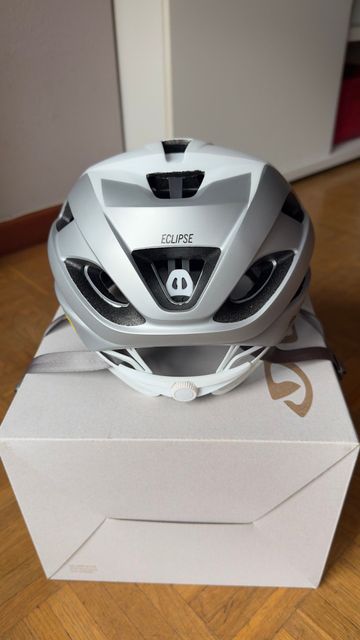 Käytetty Giro Eclipse Spherical Helmet 2026 bike — kuva 4 / 10
