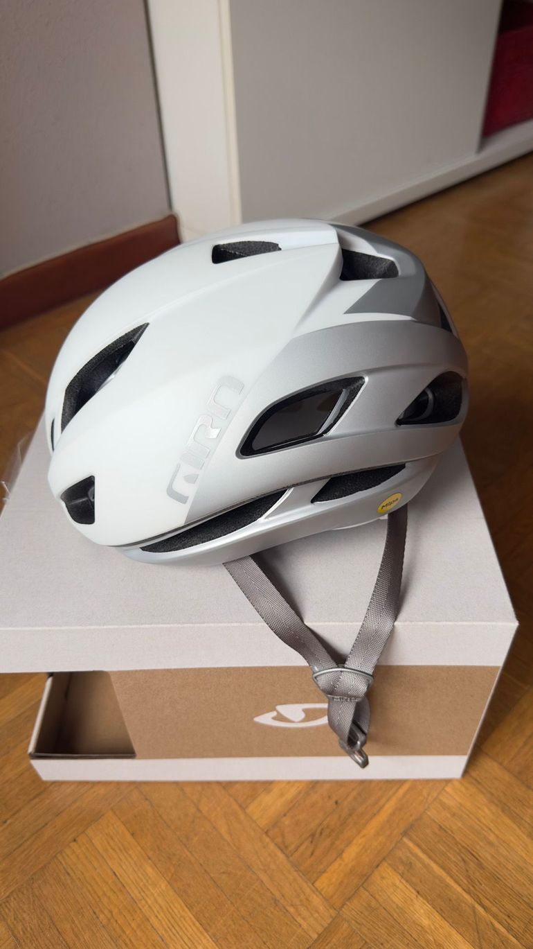 Käytetty Giro Eclipse Spherical Helmet 2026 bike — kuva 5 / 10