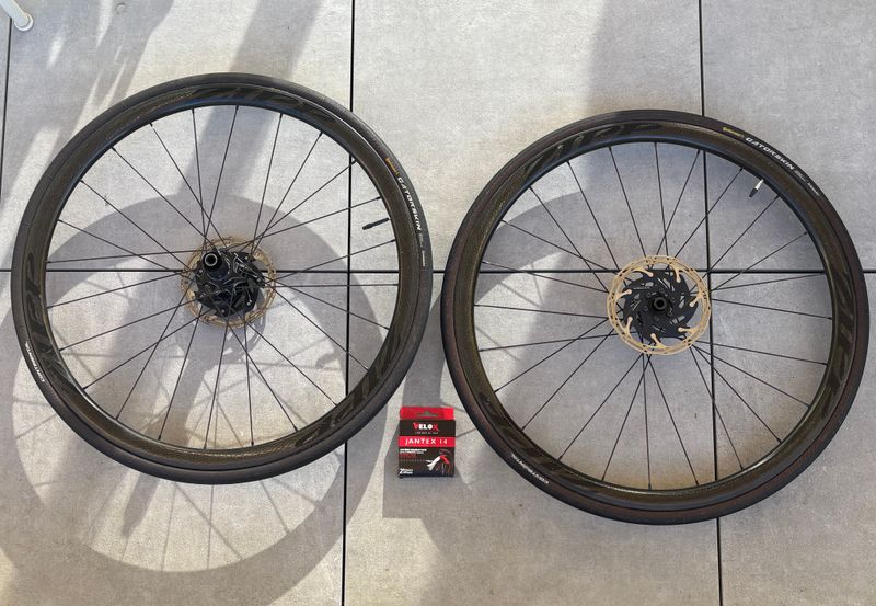 Used Zipp 202 2020 Wheels
