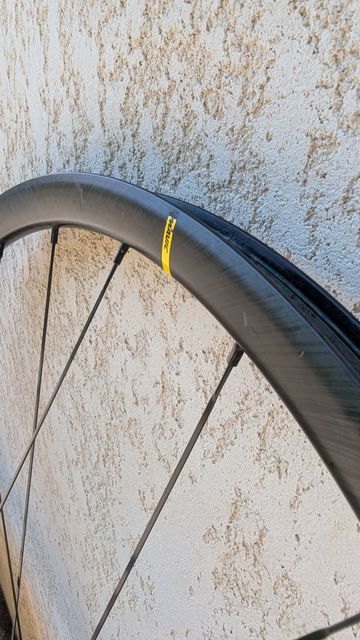 Used Mavic Crossmax SL R Wheels 2025 bike — image 6 of 9