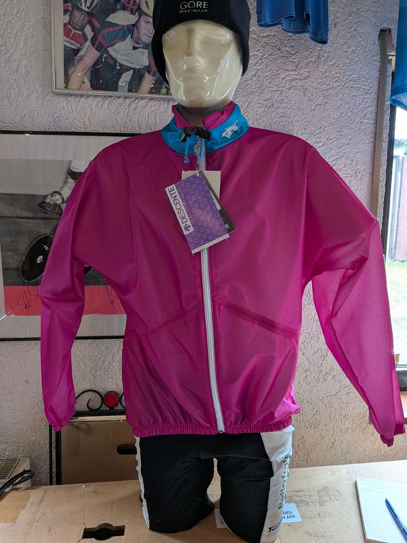 Tweedehands Descente Regenjacke Cycling Clothing
