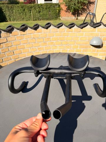 Brugt Syncros Creston 2.0 Aero Handlebar 2026 bike — billede 3 af 4