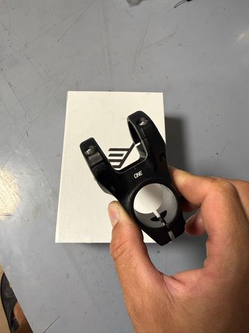 Tweedehands Oneup Stem 2026 bike — afbeelding 2 van 4