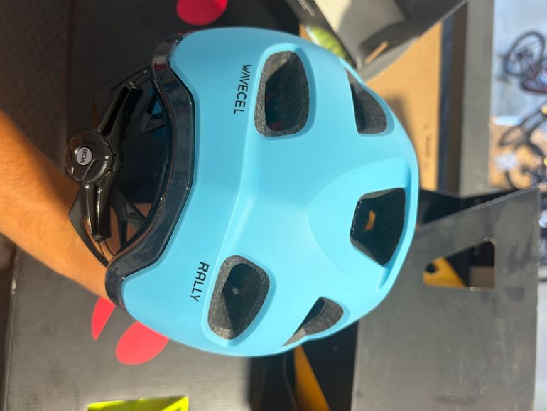 Gebrauchtes Bontrager Rally WaveCel bike — Bild 2 von 3