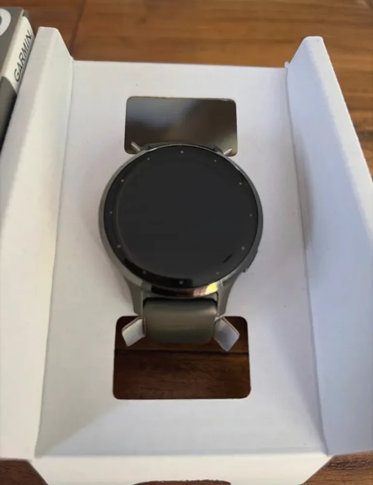 Used Garmin Venu 3S bike — image 3 of 6