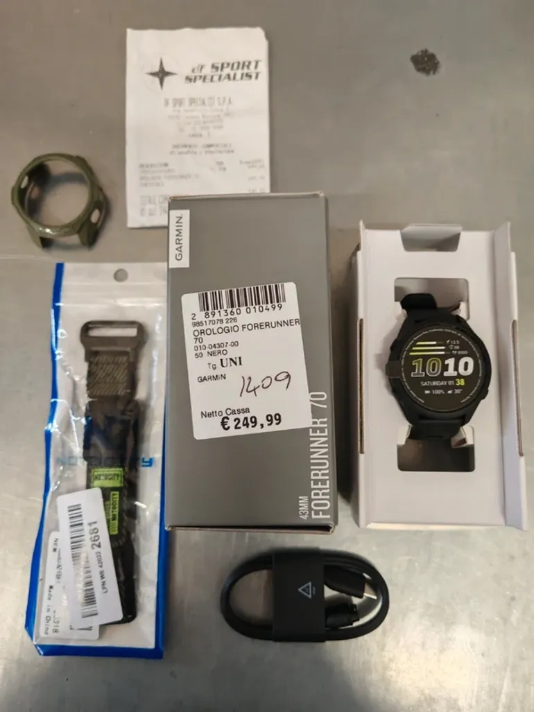 Used Garmin Forerunner 70 bike — image 2 of 3
