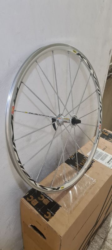Tweedehands Mavic ksyrium sl ssc bike — afbeelding 2 van 10